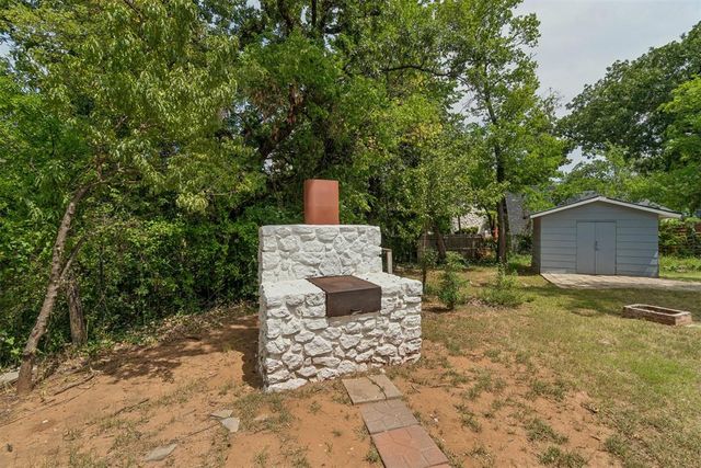 2709 Trail Creek Road, Edmond, OK 73012