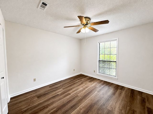 107 Boyce Rd, Dothan, AL 36305