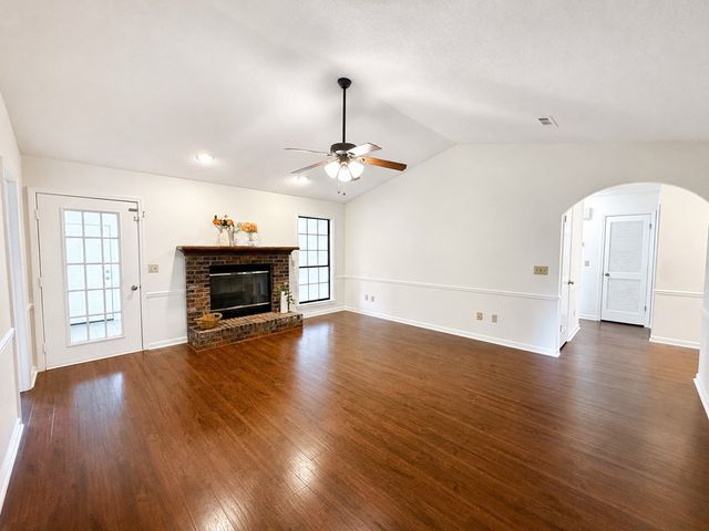 107 Boyce Rd, Dothan, AL 36305