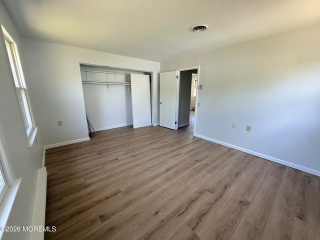 50 Westport Drive 71, Whiting, NJ 08759