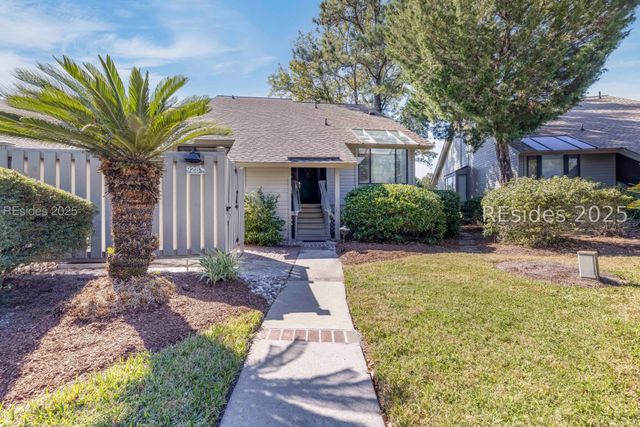 60 Carnoustie Rd Apt 928, Hilton Head Island, SC 29928
