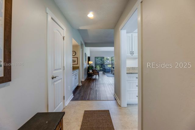 60 Carnoustie Rd Apt 928, Hilton Head Island, SC 29928