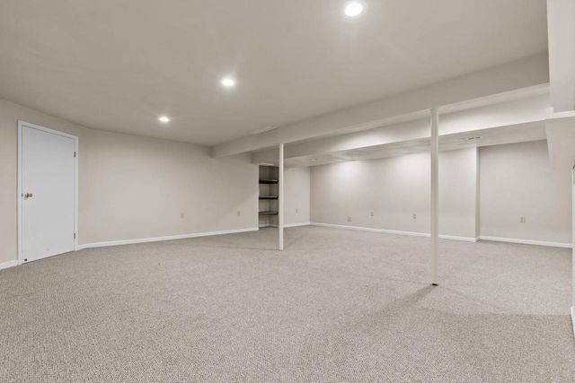 2189 E PRAIRIE CREEK DRIVE, Neenah, WI 54956