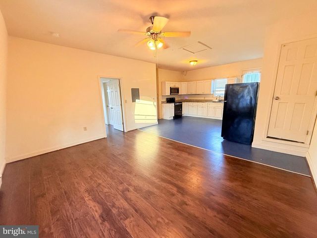 133 N CHURCH ST, Mohnton, PA 19540