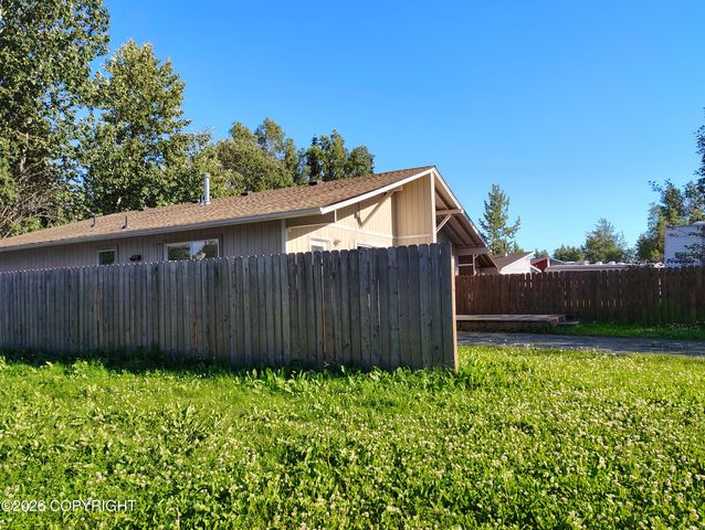 301 Dannilyn Circle, Anchorage, AK 99504