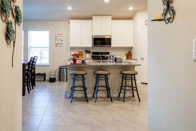 10201 Waterwall Lane, Texas City, TX 77591