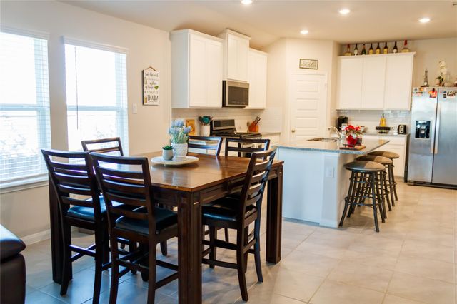 10201 Waterwall Lane, Texas City, TX 77591