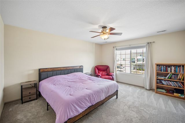 834 SE Crabapple Drive, Waukee, IA 50263