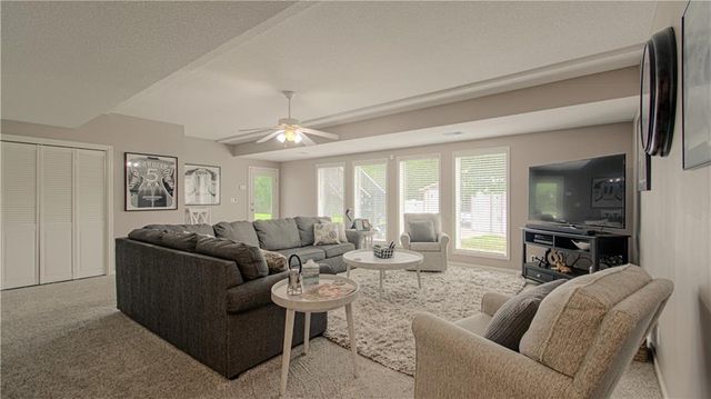 20009 Clinton County Line Road, Holt, MO 64048