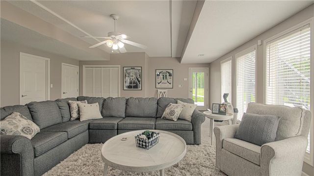 20009 Clinton County Line Road, Holt, MO 64048