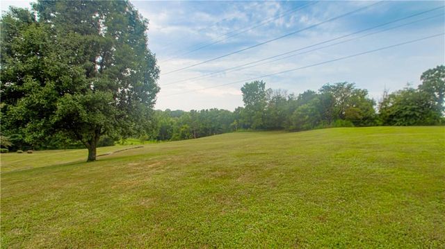 20009 Clinton County Line Road, Holt, MO 64048