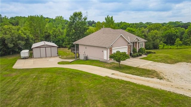 20009 Clinton County Line Road, Holt, MO 64048