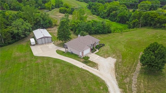 20009 Clinton County Line Road, Holt, MO 64048