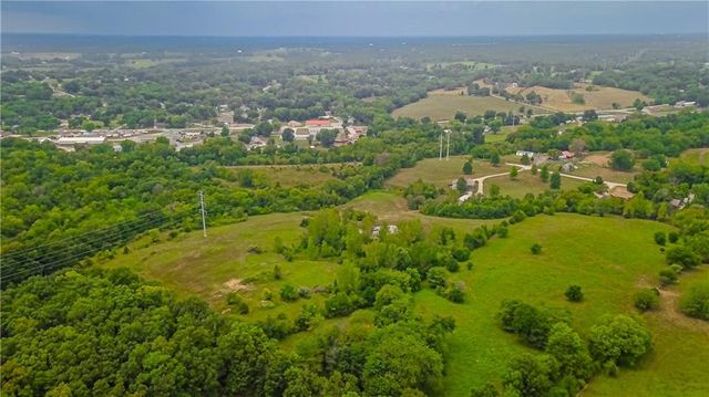20009 Clinton County Line Road, Holt, MO 64048