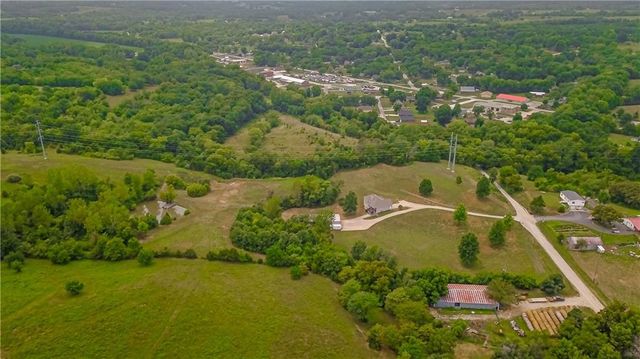 20009 Clinton County Line Road, Holt, MO 64048