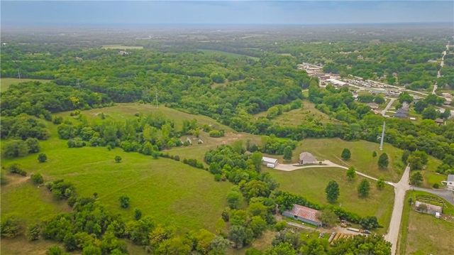 20009 Clinton County Line Road, Holt, MO 64048