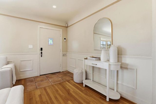 16 Orange Drive, Salinas, CA 93901