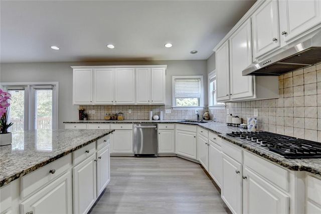 4805 Shelbourne Drive, Cumming, GA 30041