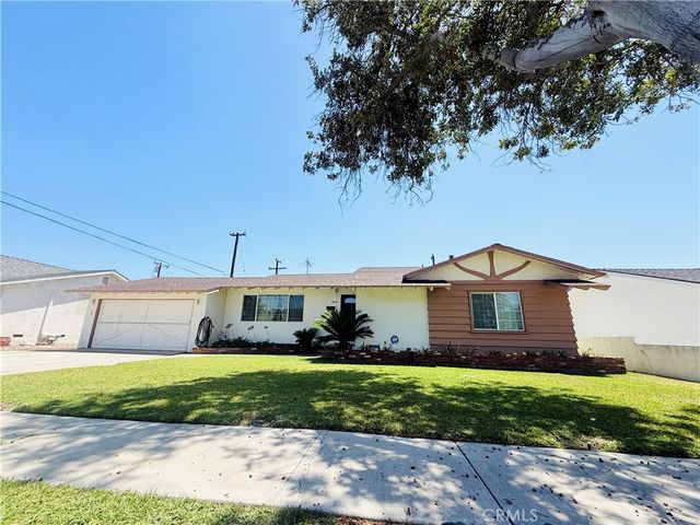 2618 W Stonybrook Drive, Anaheim, CA 92804