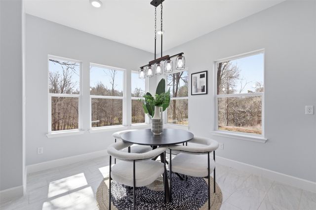 131 E Keomuku LN, Bastrop, TX 78602