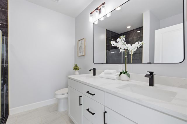 131 E Keomuku LN, Bastrop, TX 78602