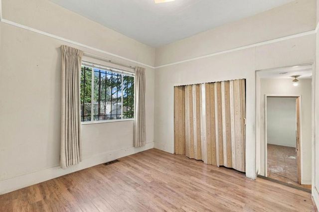 5619 Harmon Avenue, Oakland, CA 94621