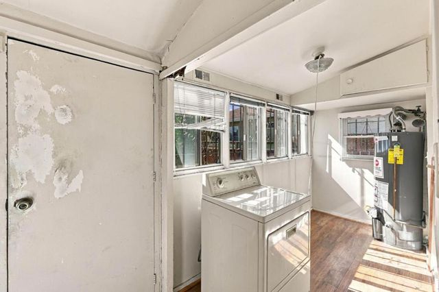 5619 Harmon Avenue, Oakland, CA 94621
