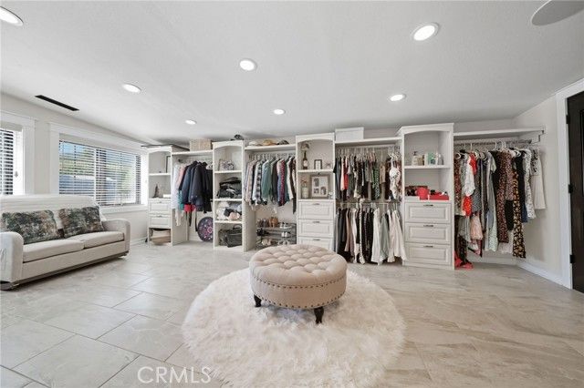 1121 Oak Valley Drive, Yreka, CA 96097