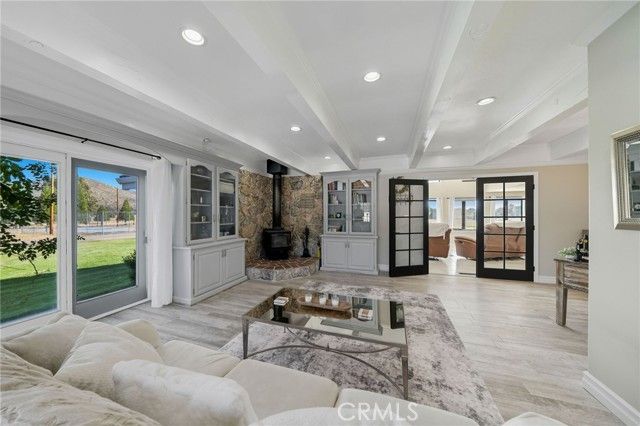 1121 Oak Valley Drive, Yreka, CA 96097