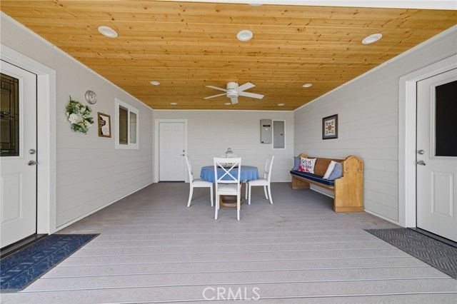 1121 Oak Valley Drive, Yreka, CA 96097