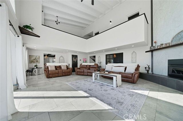 1121 Oak Valley Drive, Yreka, CA 96097