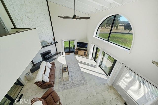 1121 Oak Valley Drive, Yreka, CA 96097