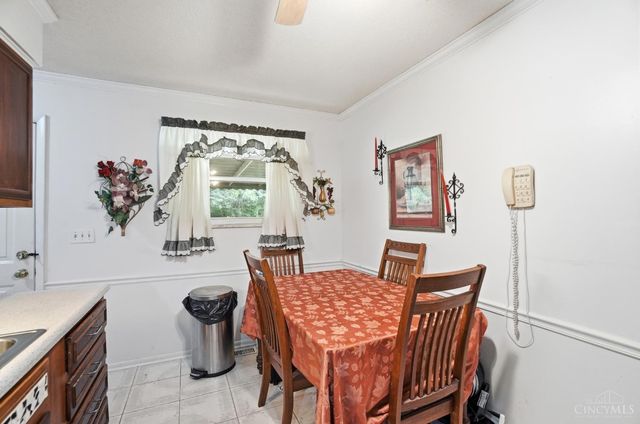 942 Goodhue Circle, Forest Park, OH 45250