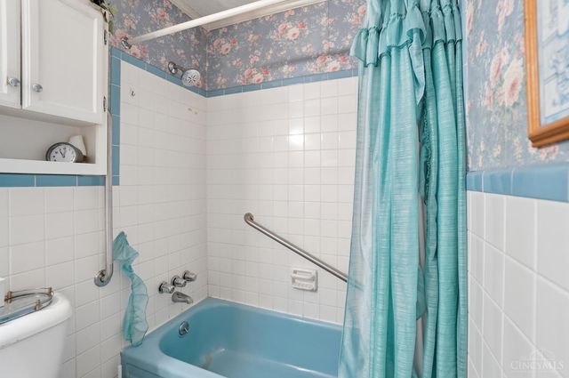 942 Goodhue Circle, Forest Park, OH 45250