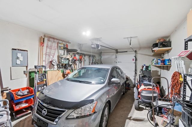 942 Goodhue Circle, Forest Park, OH 45250