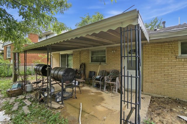 942 Goodhue Circle, Forest Park, OH 45250