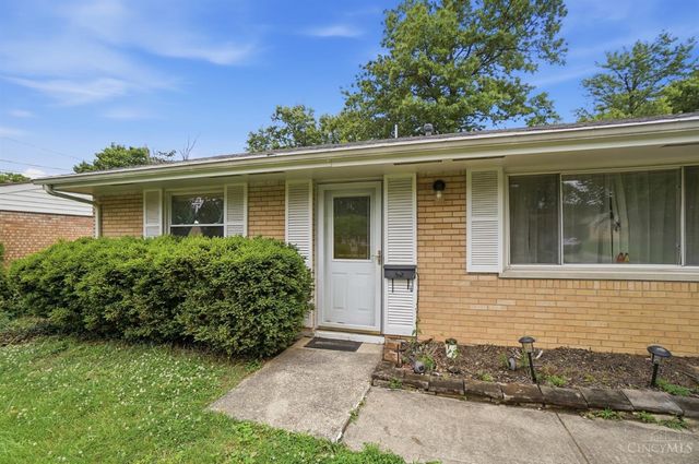 942 Goodhue Circle, Forest Park, OH 45250