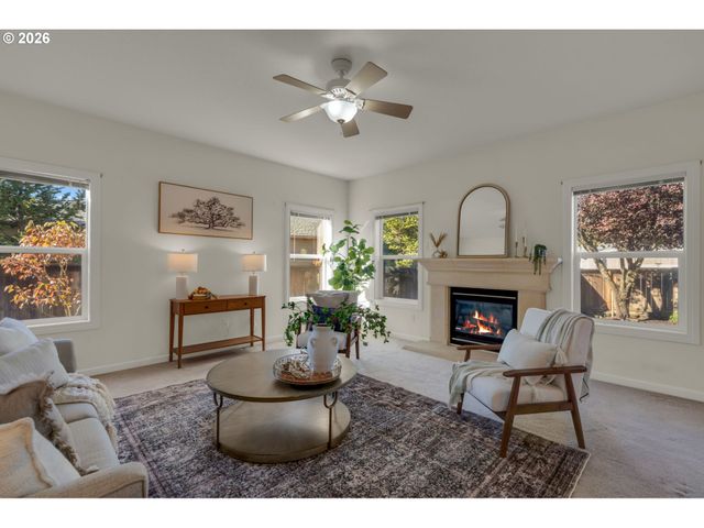 17718 Ne 38TH Way, Vancouver, WA 98682