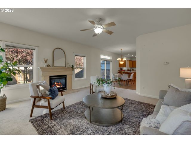 17718 Ne 38TH Way, Vancouver, WA 98682