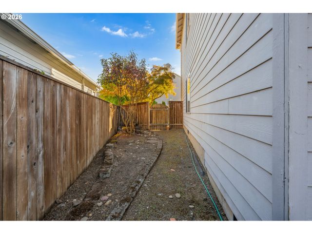 17718 Ne 38TH Way, Vancouver, WA 98682