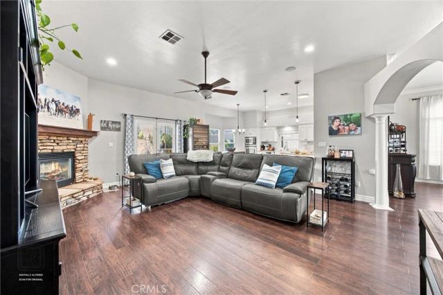 15954 Screaming Eagle, Bakersfield, CA 93314