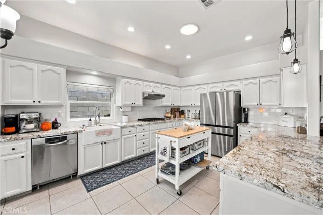 15954 Screaming Eagle, Bakersfield, CA 93314