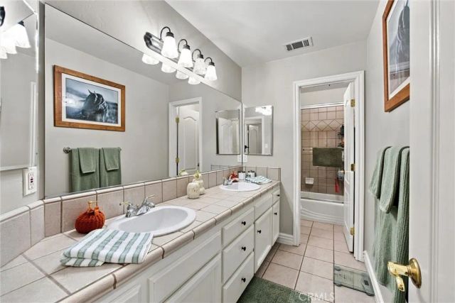 15954 Screaming Eagle, Bakersfield, CA 93314
