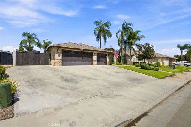 15954 Screaming Eagle, Bakersfield, CA 93314