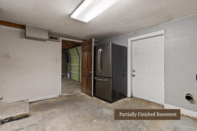 7339 S Dent Road, Hixson, TN 37343