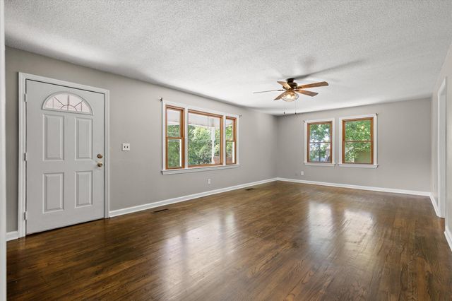 7339 S Dent Road, Hixson, TN 37343