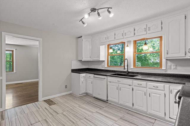 7339 S Dent Road, Hixson, TN 37343