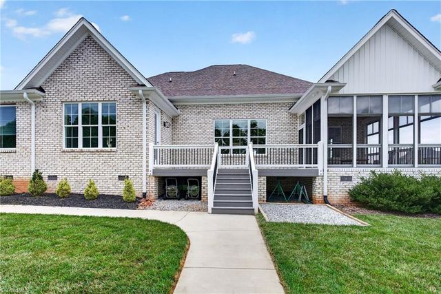 8403 Wolf Ridge Trail, Oak Ridge, NC 27310
