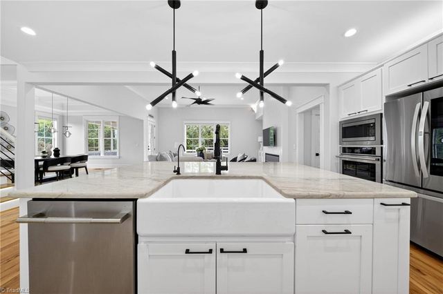 8403 Wolf Ridge Trail, Oak Ridge, NC 27310