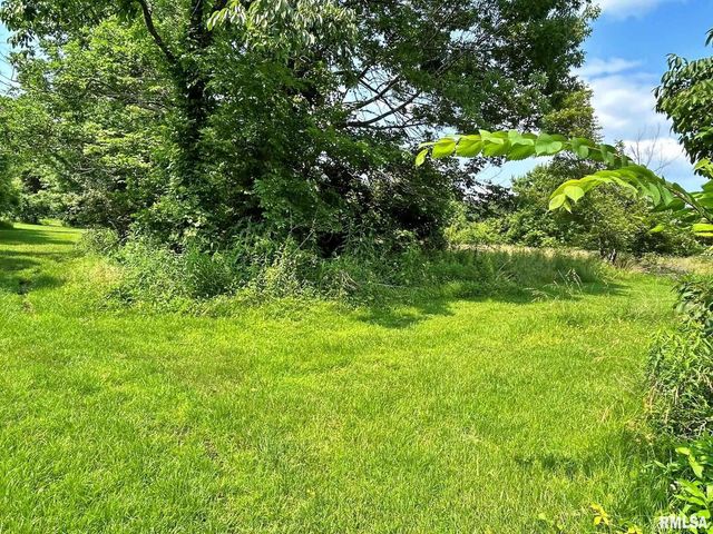 27 Grasty Road, Golconda, IL 62938